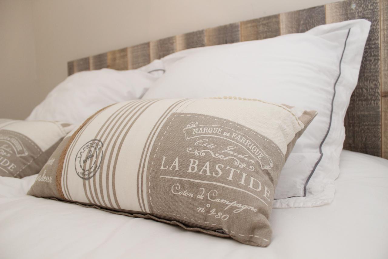 Sous Le Figuier Bed & Breakfast Saint-Simeon-de-Bressieux Ngoại thất bức ảnh