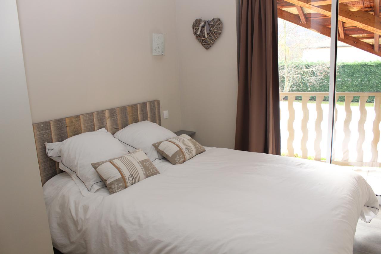 Sous Le Figuier Bed & Breakfast Saint-Simeon-de-Bressieux Ngoại thất bức ảnh