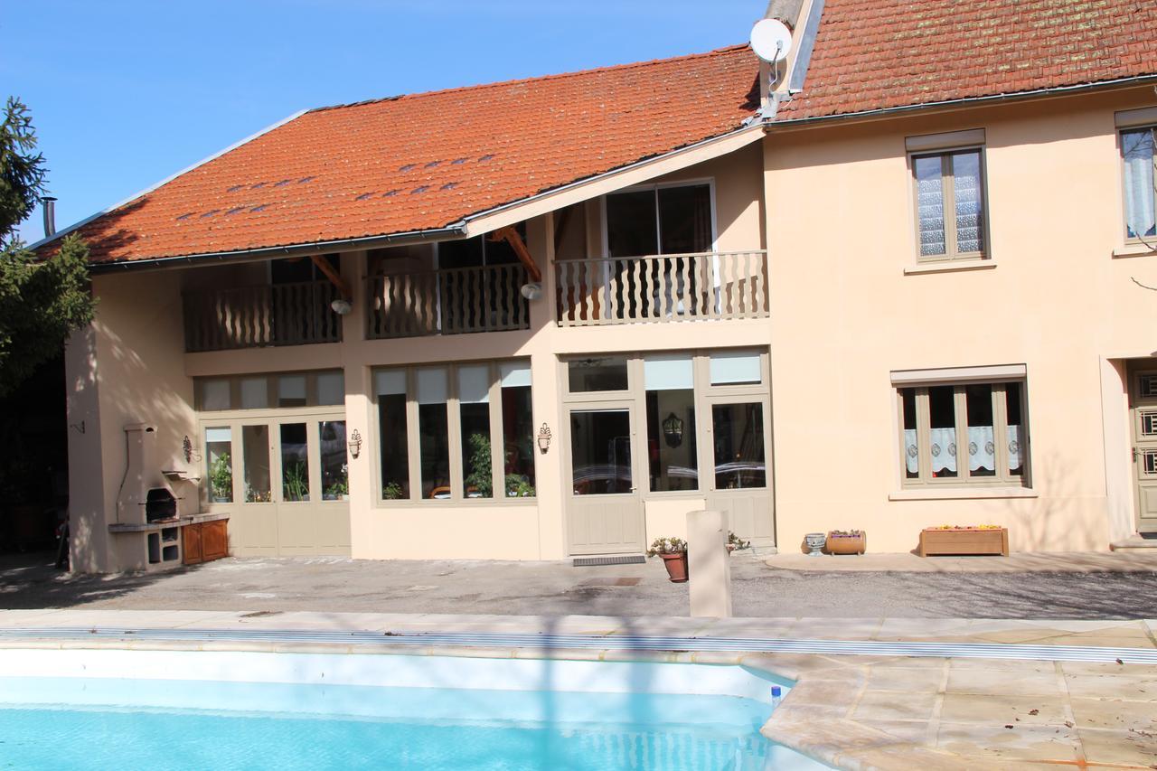 Sous Le Figuier Bed & Breakfast Saint-Simeon-de-Bressieux Ngoại thất bức ảnh
